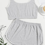 Kadın Gri Askılı Crop Top Ve Şortlu Gecelik Takım
